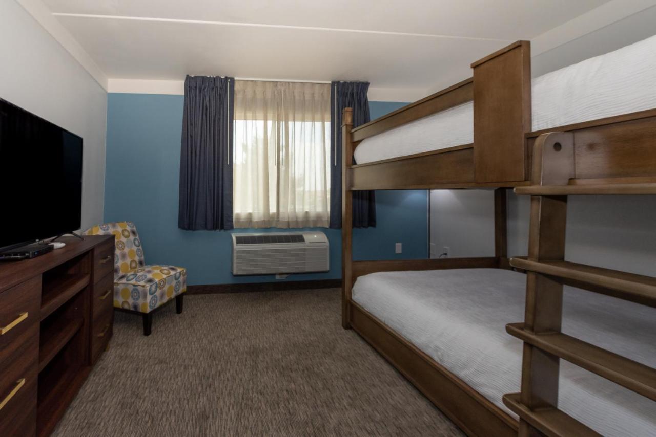 Hotel Pommier Indianola エクステリア 写真