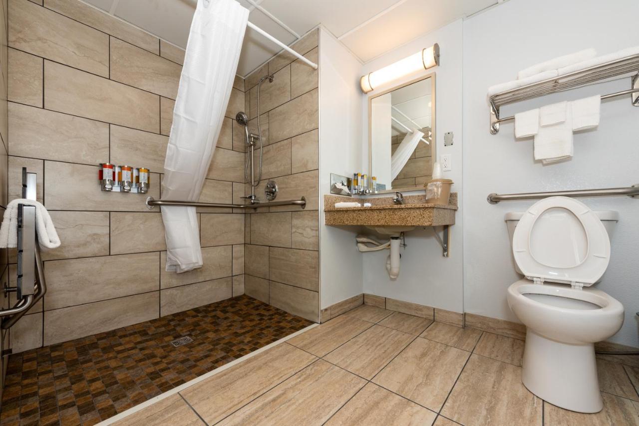 Hotel Pommier Indianola エクステリア 写真