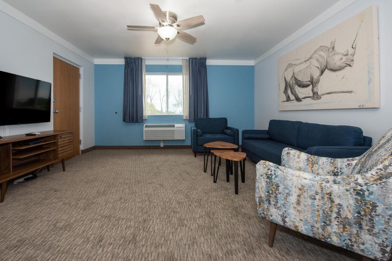 Hotel Pommier Indianola エクステリア 写真
